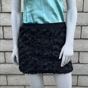Elizabeth and James Black Textured mini Skirt